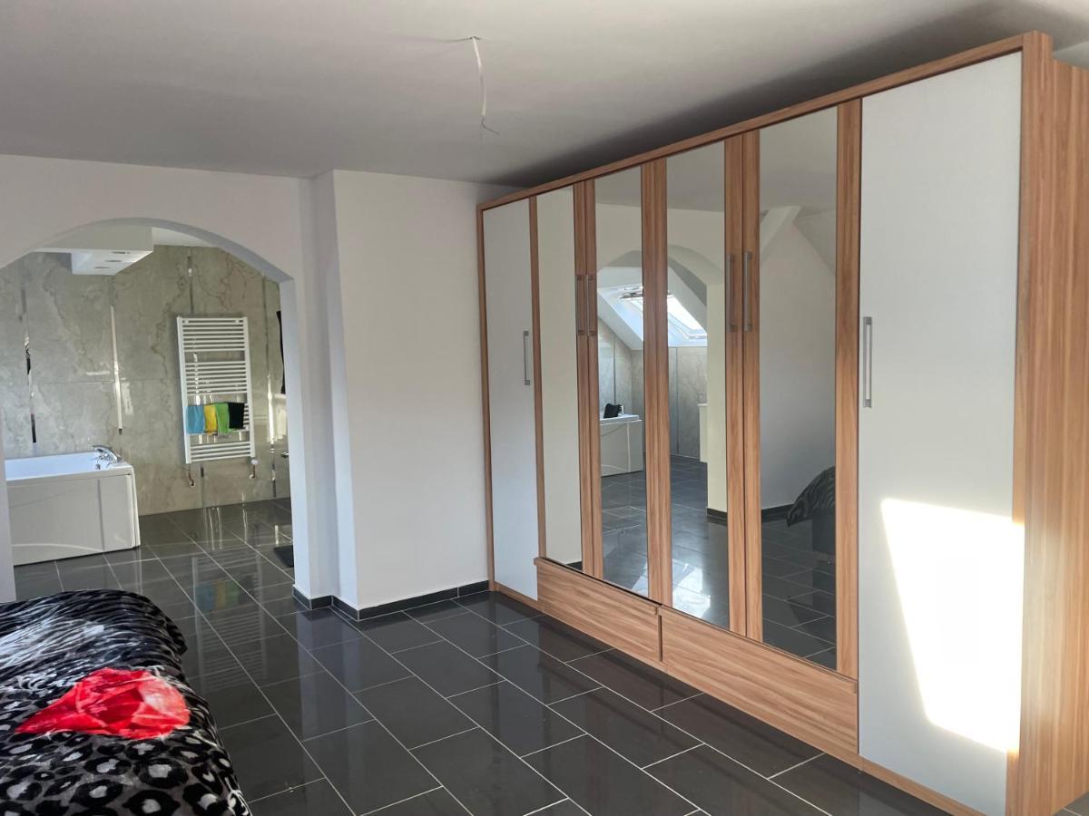 Penthouse Wohnung Ultra Exlusive Дуйсбург Экстерьер фото