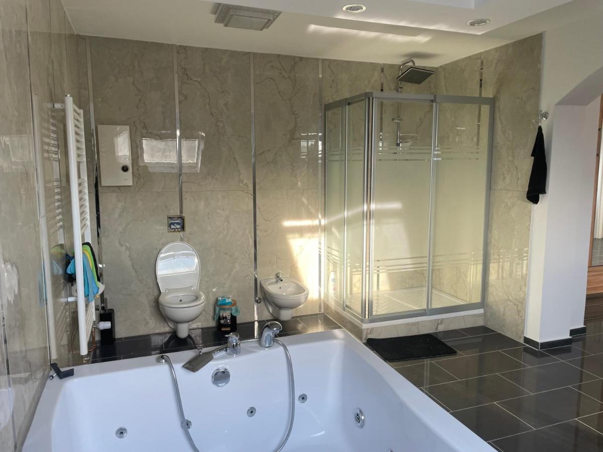 Penthouse Wohnung Ultra Exlusive Дуйсбург Экстерьер фото